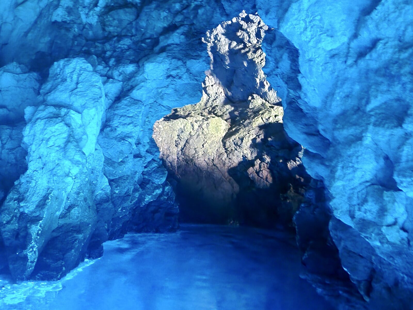 Entrance into the Blue Cave